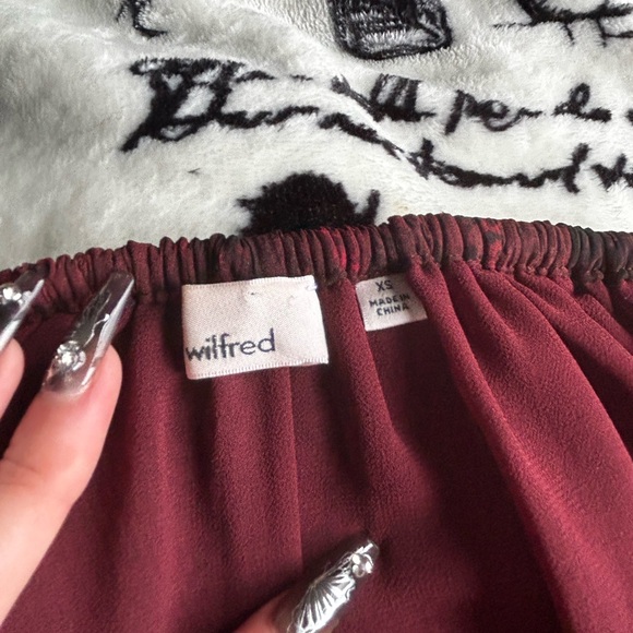 Wilfred Grunge Off the Shoulder Top - Picture 3 of 3